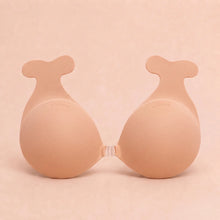 Sculpette Statement Bra in Nude, adhesive strapless bra with a clear front clasp